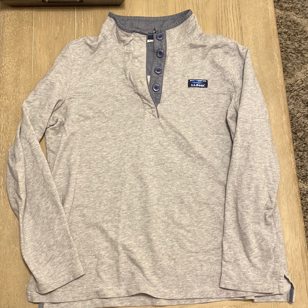 L.L Bean Grey Chambray Pullover